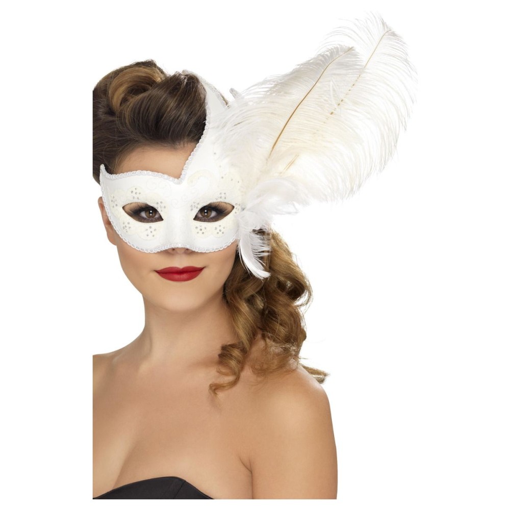 Колумбийская маска с перьями