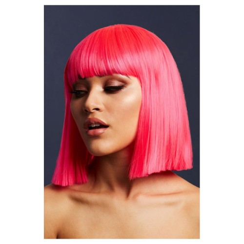 Неоново-розовый парик с челкой (Лола), прямой, 30см